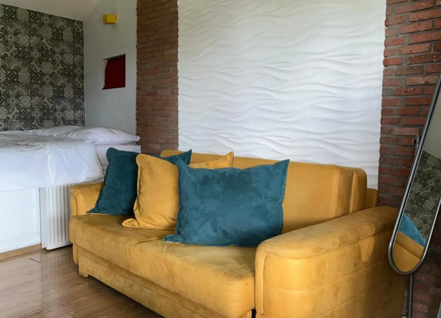 Hotel Kiwi Garden Tbiliszi